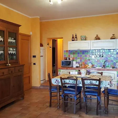 Nyaraló La Casa Nella Borgata Con Vista Sulla Valle *