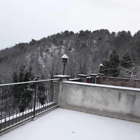 La Casa Nella Borgata Con Vista Sulla Valle Nyaraló *